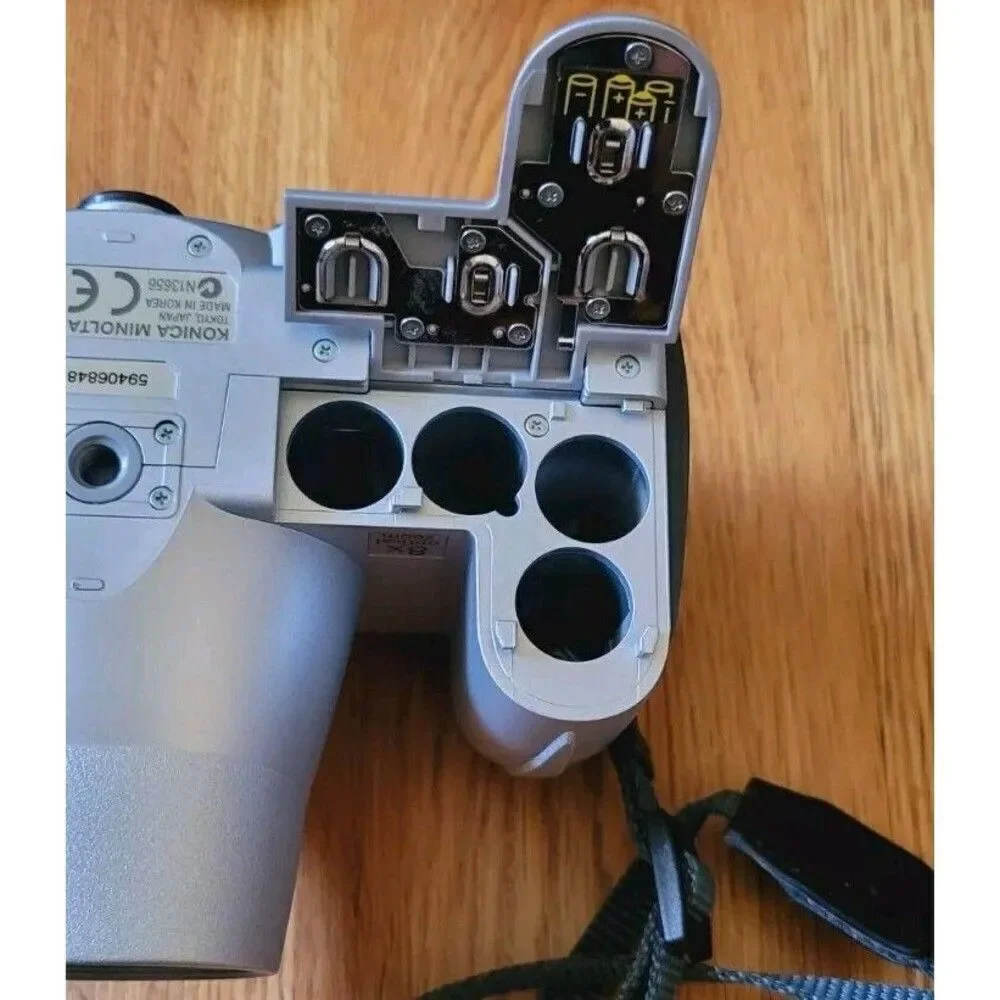 Minolta this konica